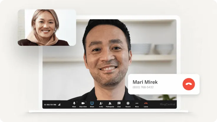 Employé participant à une visioconférence RingCentral sur son ordinateur portable